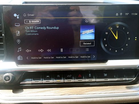 Used 2023 Chevrolet Silverado 1500 RST AWD/4WD image 44