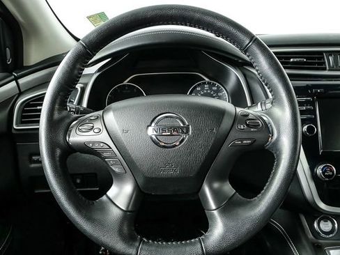 Used 2022 Nissan Murano SV image 9