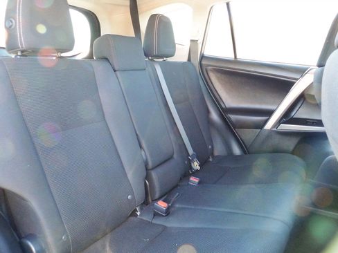 Used 2017 Toyota RAV4 XLE image 25