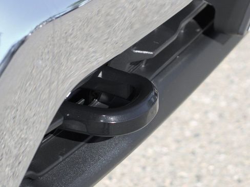 Used 2025 Chevrolet Silverado 2500 LT w/ Convenience Package image 45