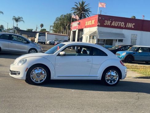 Used 2012 Volkswagen Beetle 2.5 image 4