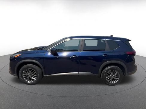 Used 2026 Nissan Rogue SV AWD/4WD image 7