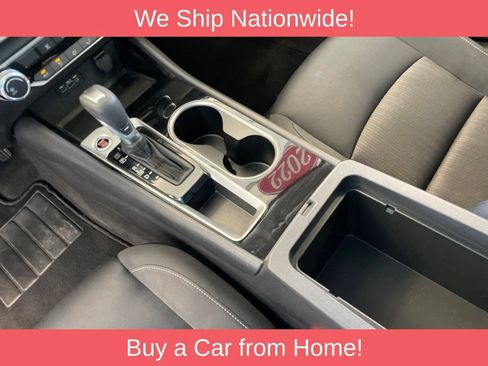 Used 2024 Nissan Altima 2.5 SV FWD image 9