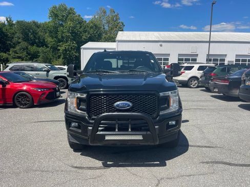 Used 2018 Ford F150 XLT w/ Equipment Group 302A Luxury AWD/4WD image 8