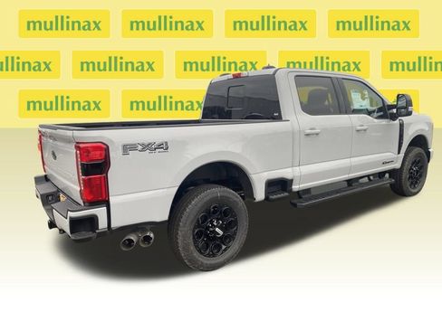 New 2026 Ford F250 XLT w/ XLT Premium Package AWD/4WD image 3