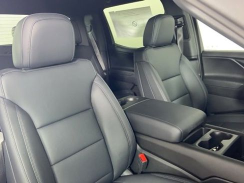 New 2024 Chevrolet Silverado EV W/T image 21