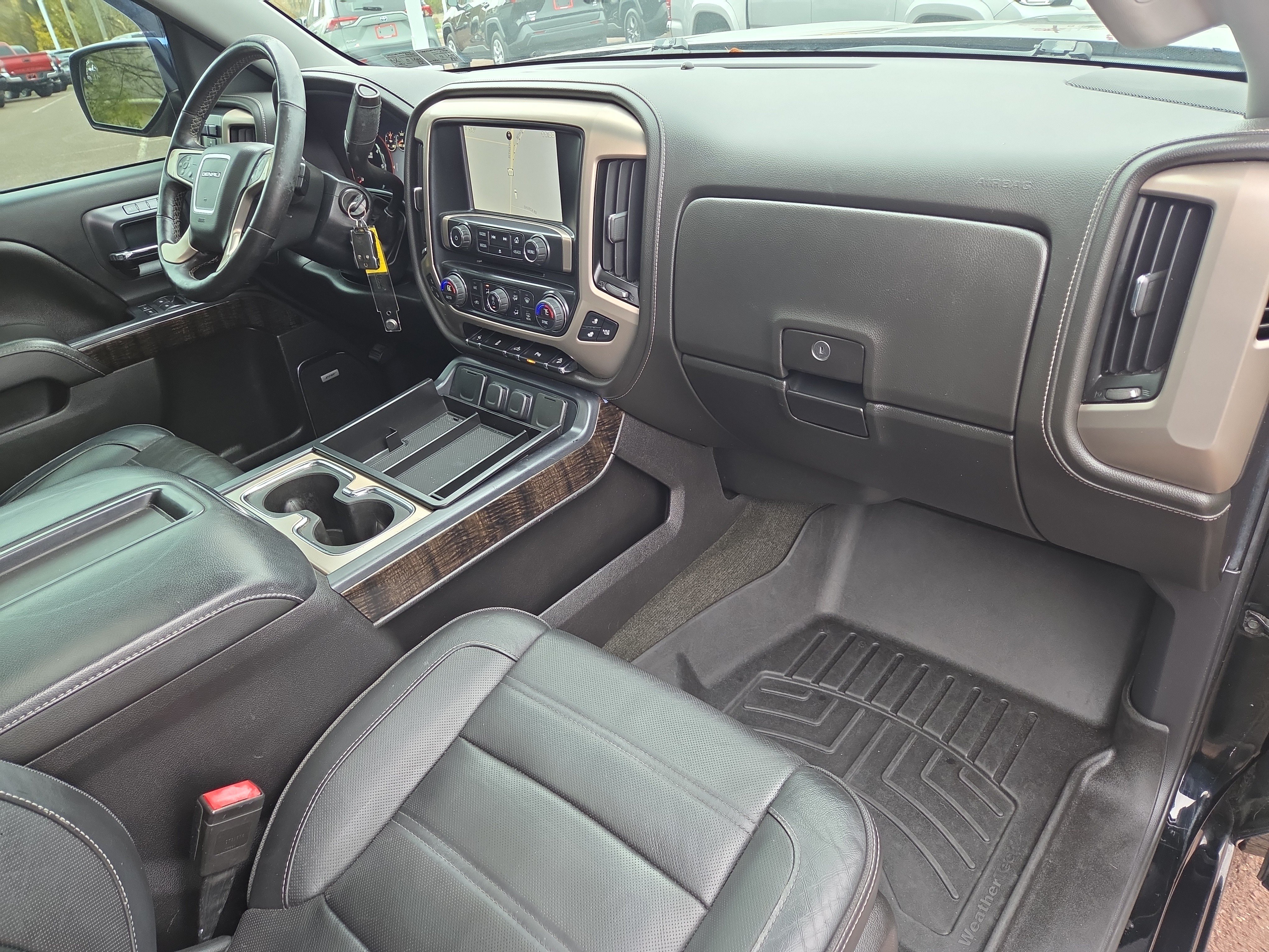 Used 2015 GMC Sierra 1500 Denali AWD/4WD image 18