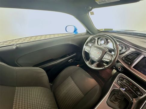 Used 2019 Dodge Challenger R/T Scat Pack image 9