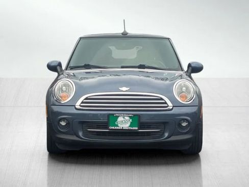 Used 2011 MINI Cooper Convertible image 2