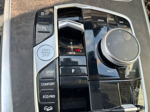 Used 2023 BMW X7 xDrive40i w/ Premium Package image 23