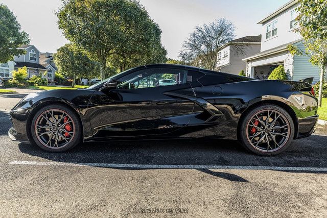 Used 2023 Chevrolet Corvette Stingray Coupe w/ Z51 Performance Package RWD image 3
