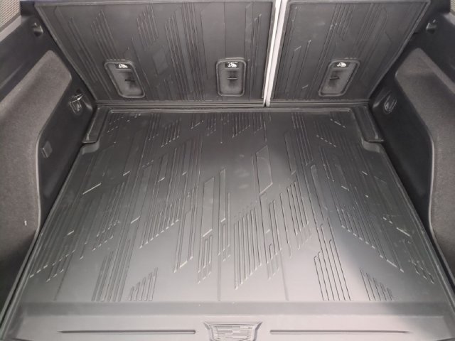 Used 2027 Cadillac Optiq Sport w/ LPO, Floor Liner Package AWD/4WD image 25