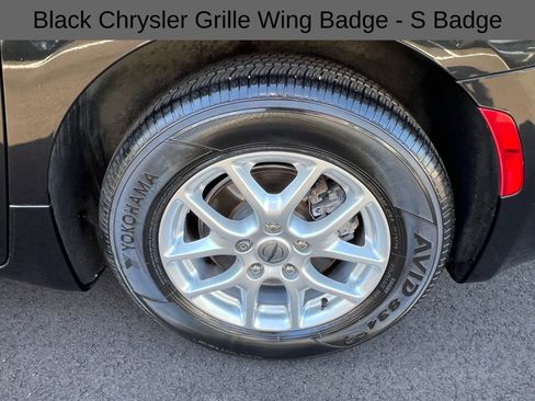 Used 2019 Chrysler Pacifica Touring Plus w/ S Appearance Package image 14