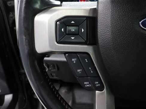 Used 2018 Ford F450 Platinum w/ Platinum Ultimate Package image 28