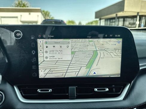 Used 2025 Chevrolet Equinox LT w/ Convenience Package II AWD/4WD image 18