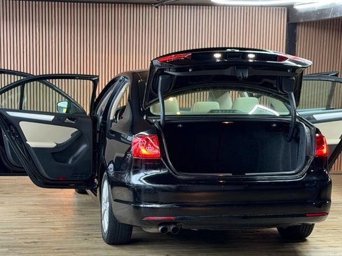 Used 2014 Volkswagen Jetta SE image 5