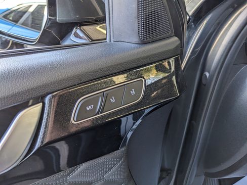 Used 2020 Hyundai Palisade Limited image 17