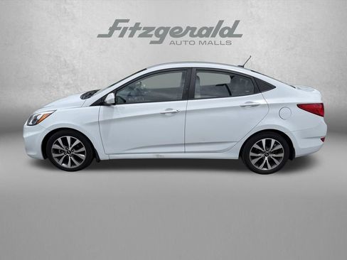 Used 2017 Hyundai Accent Value Edition image 2