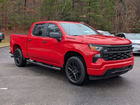 Used 2025 Chevrolet Silverado 1500 Custom w/ Turbomax Blackout Package image 11