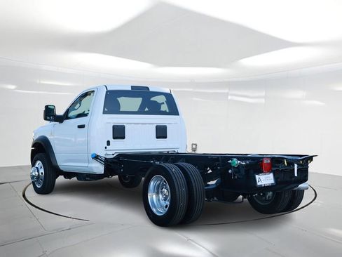 New 2026 RAM 5500 Tradesman w/ Chrome Appearance Group image 2