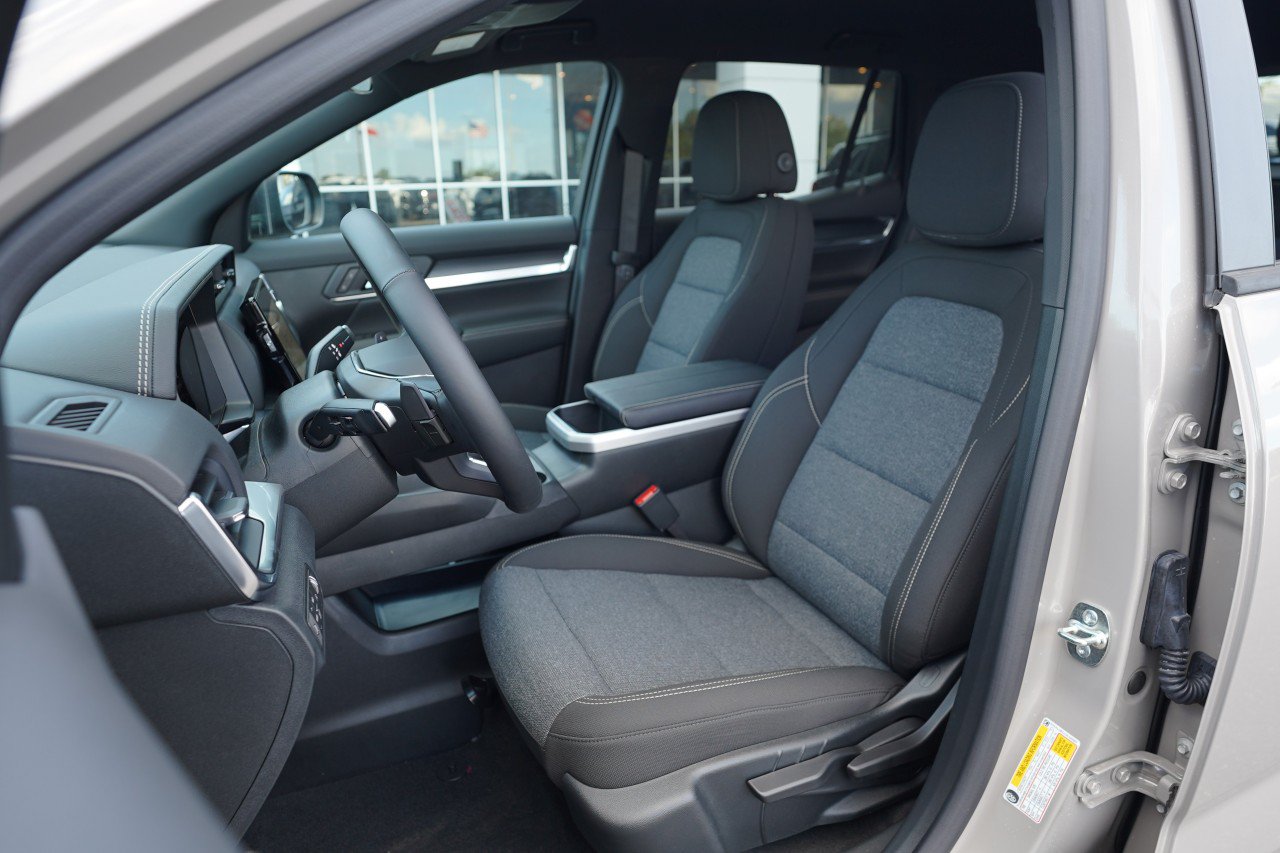 New 2027 GMC Terrain Elevation AWD/4WD image 18