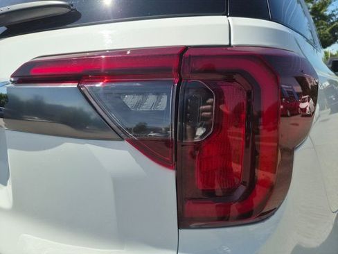 Used 2020 GMC Acadia AT4 image 16