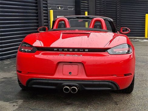 Certified 2025 Porsche 718 Boxster S image 6