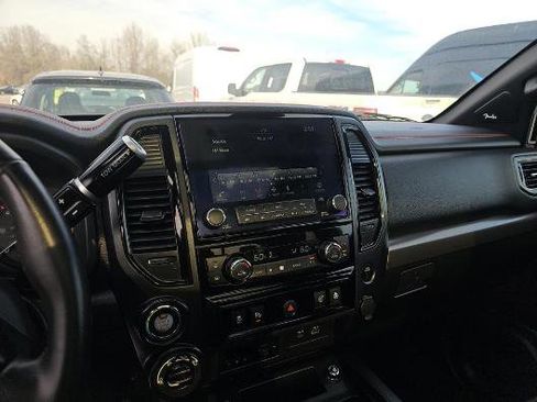 Used 2023 Nissan Titan PRO-4X w/ Pro-4x Convenience Package image 7