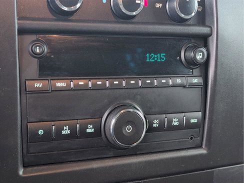 Used 2019 Chevrolet Express 2500 w/ Driver Convenience Package image 18