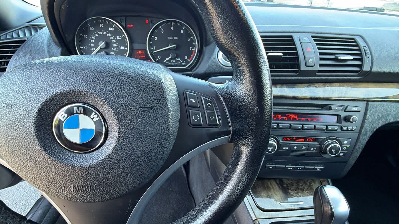 Used 2008 BMW 135i Convertible RWD image 20