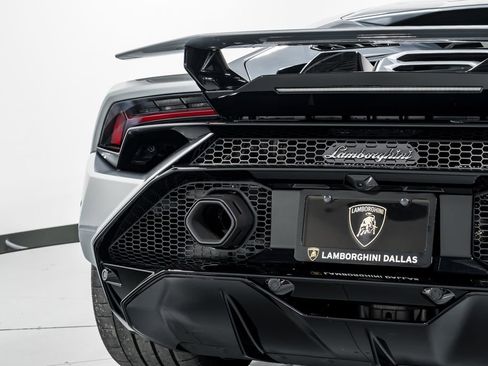 Used 2023 Lamborghini Huracan Tecnica RWD image 49