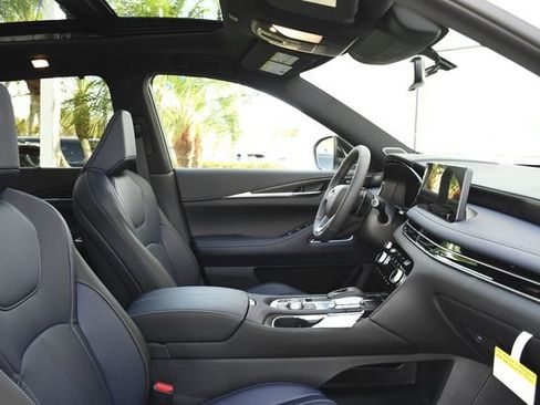 New 2026 INFINITI QX60 Sport w/ Dark Cargo Package image 15
