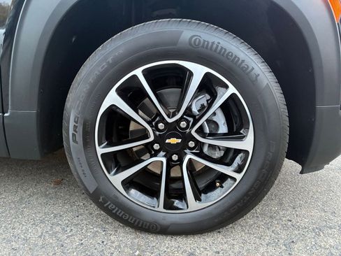 Used 2025 Chevrolet TrailBlazer LT image 28