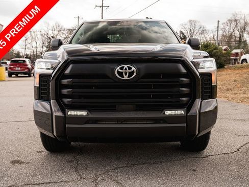 Used 2024 Toyota Tundra SR5 w/ SR5 Premium Package AWD/4WD image 2