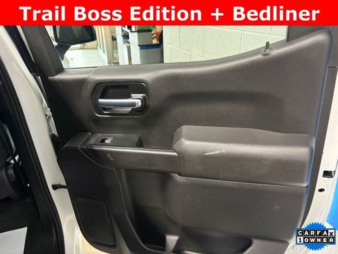 Used 2022 Chevrolet Silverado 1500 Custom Trail Boss w/ Safety Confidence Package image 18
