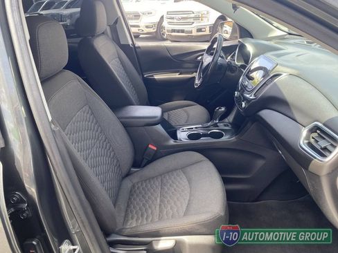 Used 2020 Chevrolet Equinox LT AWD/4WD image 9