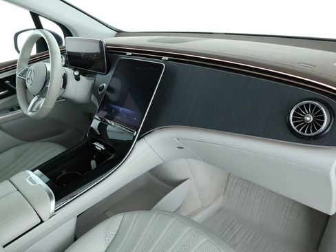 Used 2023 Mercedes-Benz EQE 500 4MATIC SUV image 23