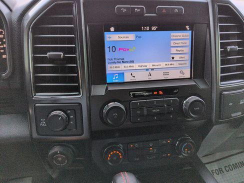 Used 2019 Ford F150 XLT w/ Equipment Group 302A Luxury AWD/4WD image 20