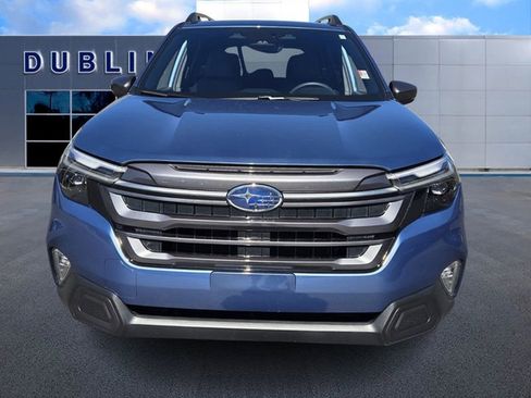 Used 2025 Subaru Forester Limited image 2