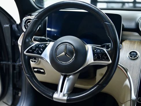 Used 2022 Mercedes-Benz C 300 4MATIC Sedan w/ Exclusive Trim Package image 17