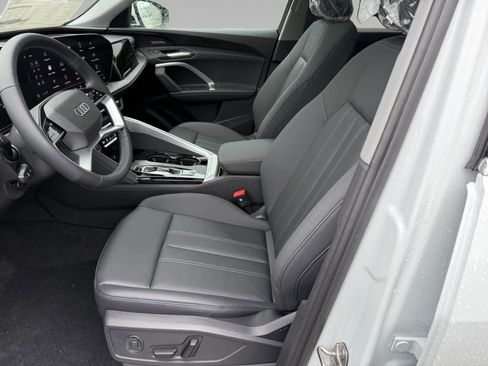 New 2025 Audi Q5 Premium Plus image 15