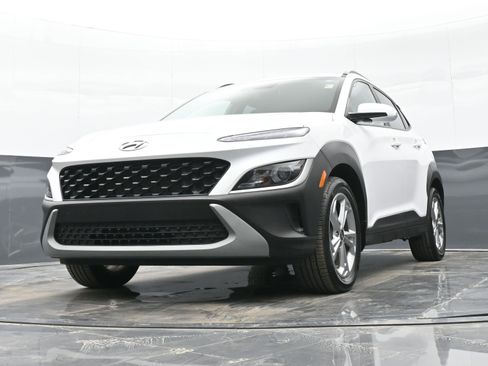 Certified 2023 Hyundai Kona SEL image 39