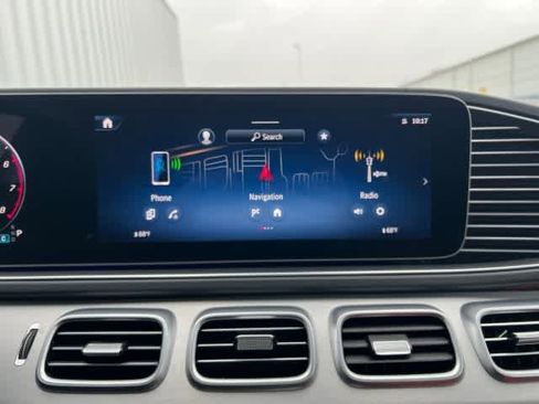 Certified 2025 Mercedes-Benz GLE 53 AMG 4MATIC Coupe image 32