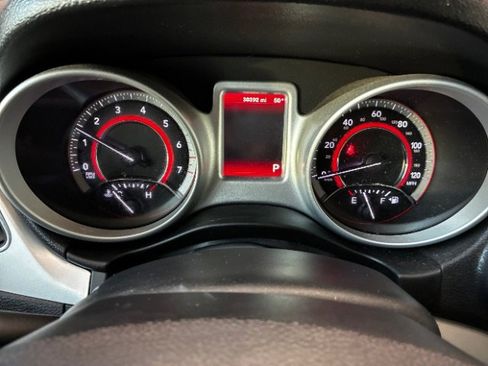 Used 2018 Dodge Journey SE w/ Blacktop Package image 21