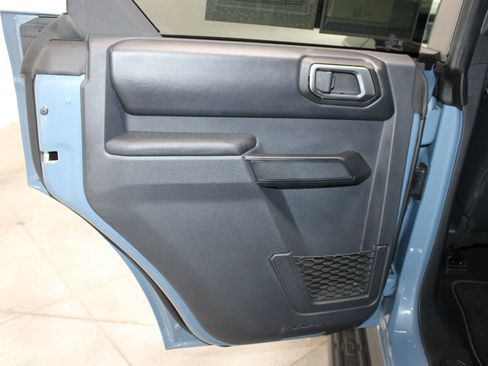 Used 2025 Ford Bronco Outer Banks AWD/4WD image 24