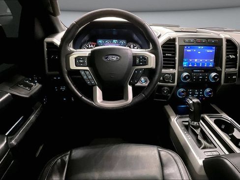Used 2020 Ford F150 Lariat w/ Equipment Group 502A Luxury AWD/4WD image 9
