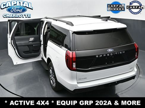 Used 2025 Ford Expedition Max Active AWD/4WD image 35