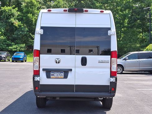 Used 2024 RAM ProMaster 2500 w/ Convenience Group FWD image 26