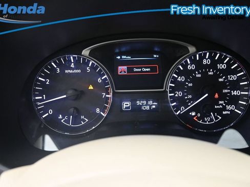 Used 2013 Nissan Altima 2.5 SL FWD image 12