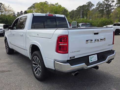 Used 2025 RAM 1500 Limited image 8